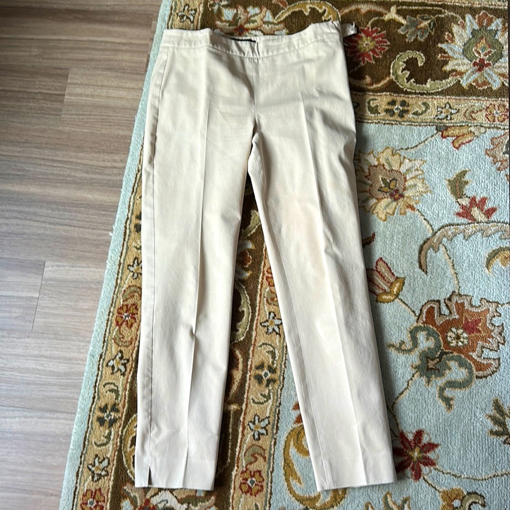 Talbots Kahki colored cotton “ Chatham” ankle length trousers.
